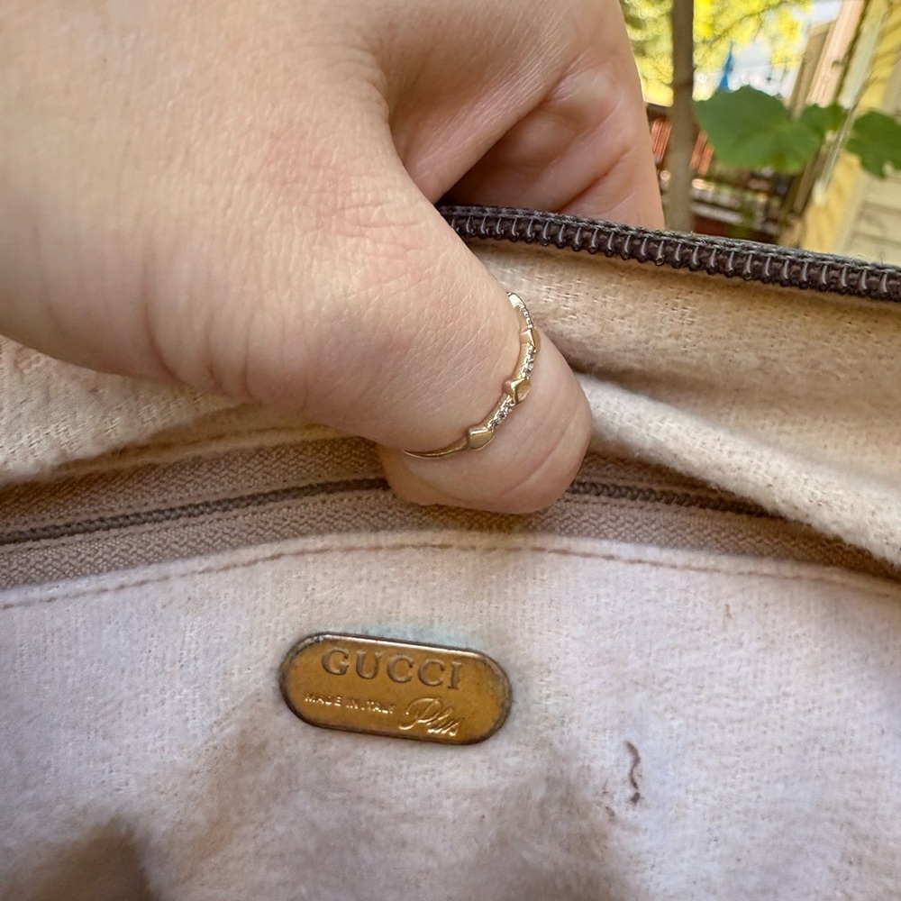 Gucci Beige and Brown Shoulder Bag - Picture 13 of 15
